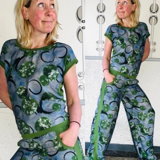 ED9C66AD-FF3F-4048-AC77-0233EDC9A13F